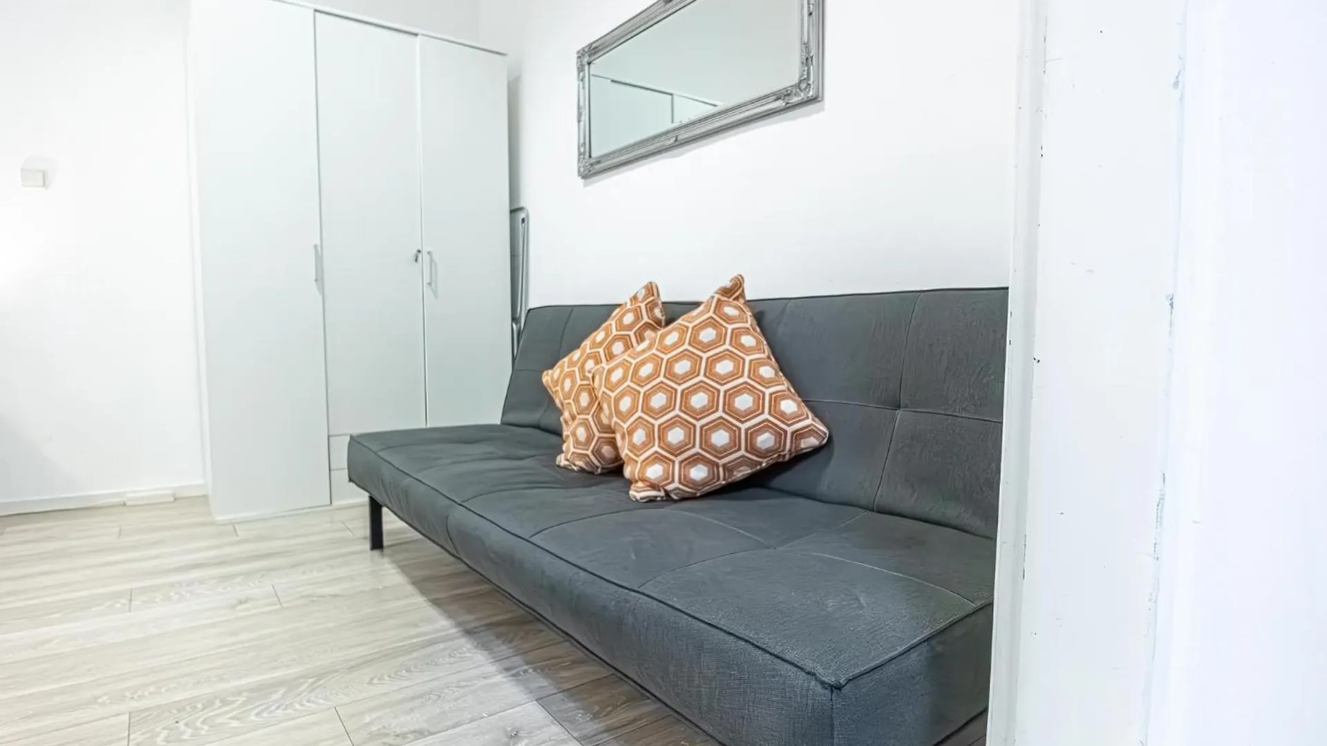Modern Apartment Suitable For Longstays Wien