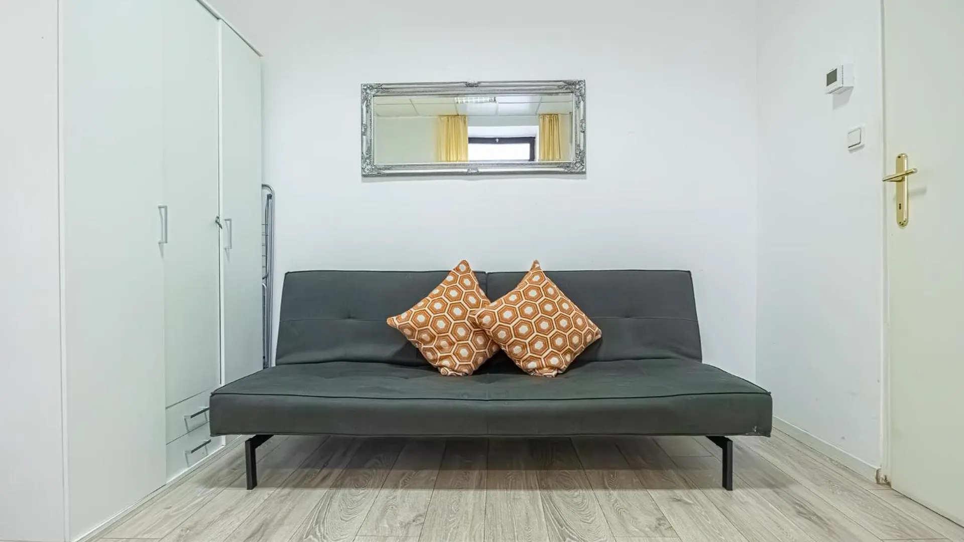Modern Apartment Suitable For Longstays Wien